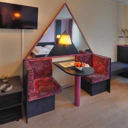 Landhotel Gross Schneer Hof Friedland  ภายนอก รูปภาพ