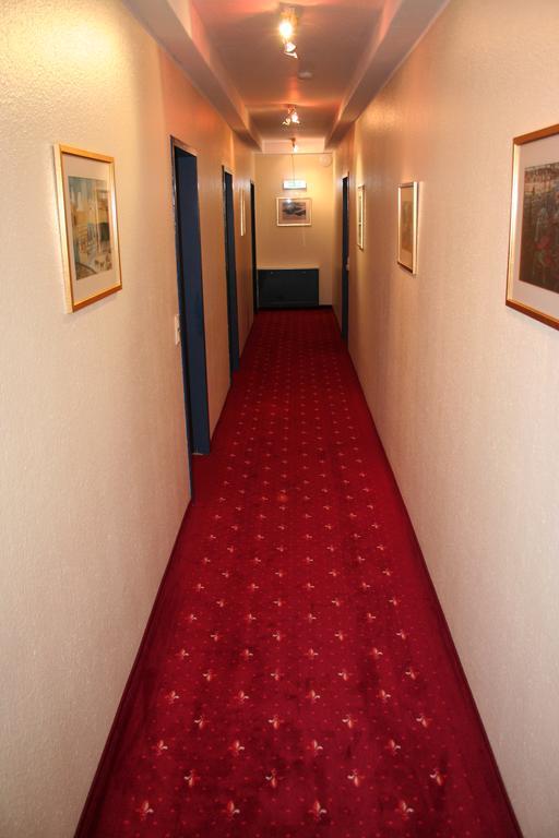 Landhotel Gross Schneer Hof Friedland  ภายนอก รูปภาพ