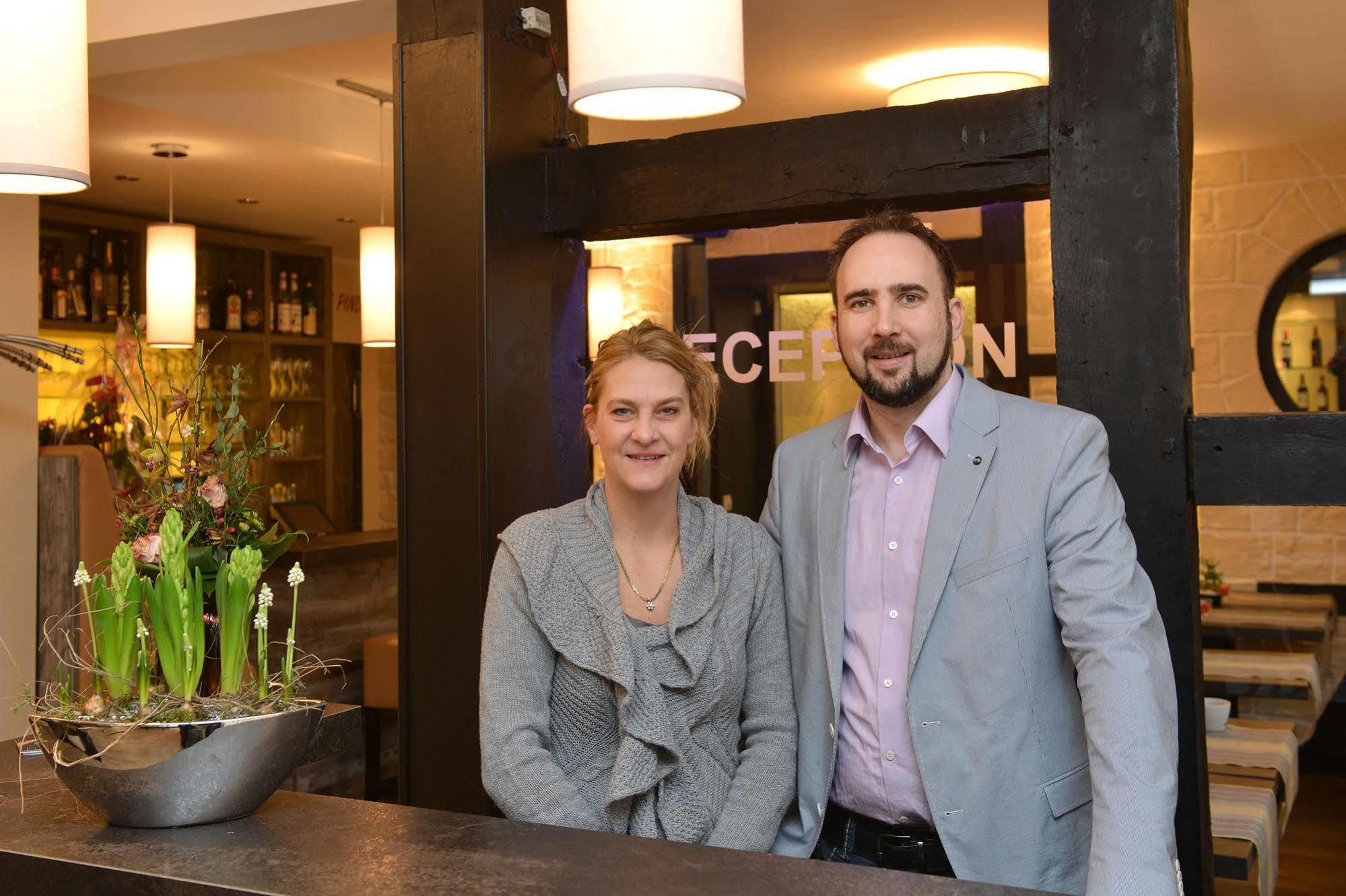 Landhotel Gross Schneer Hof Friedland  ภายนอก รูปภาพ