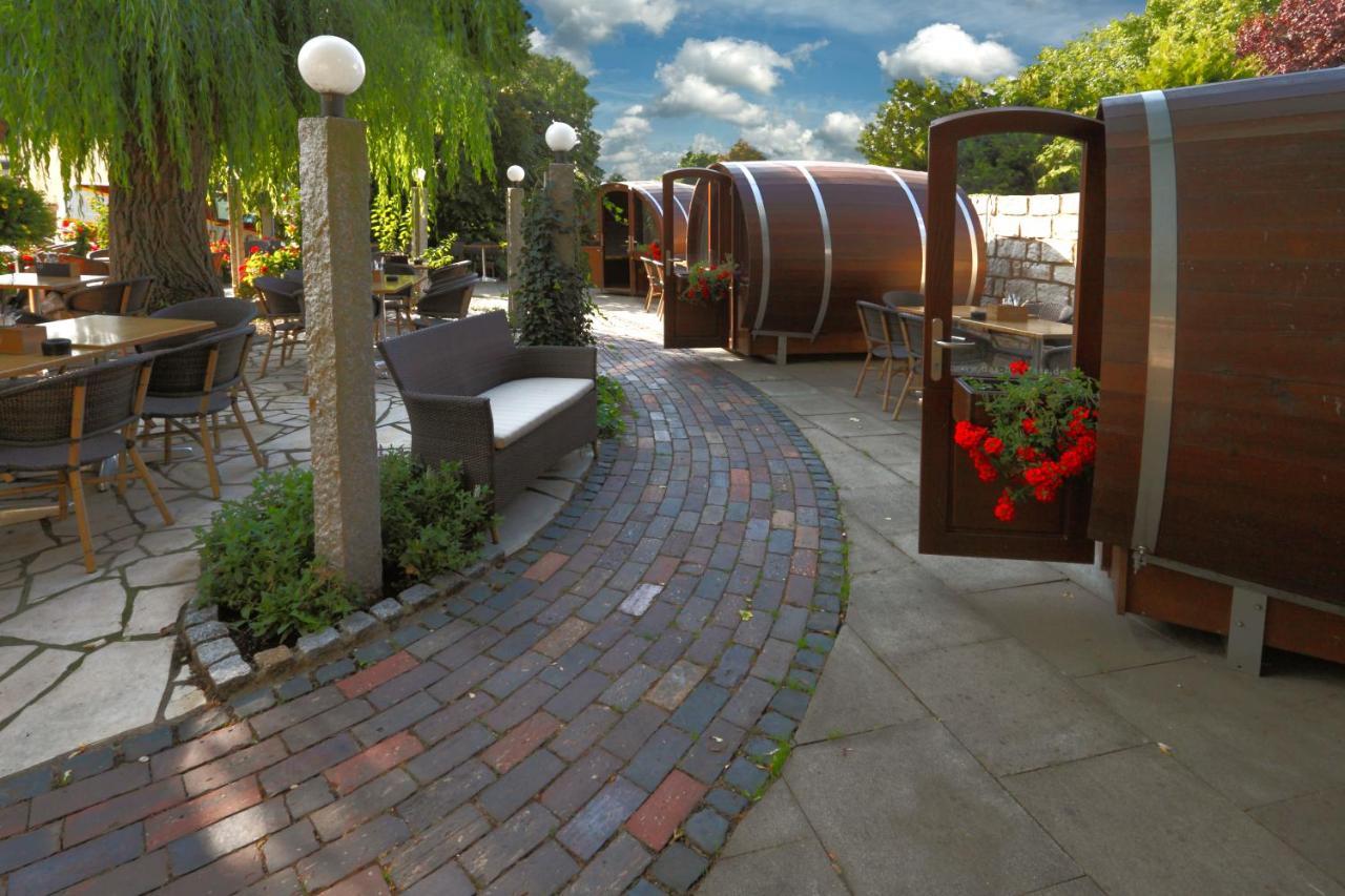 Landhotel Gross Schneer Hof Friedland  ภายนอก รูปภาพ